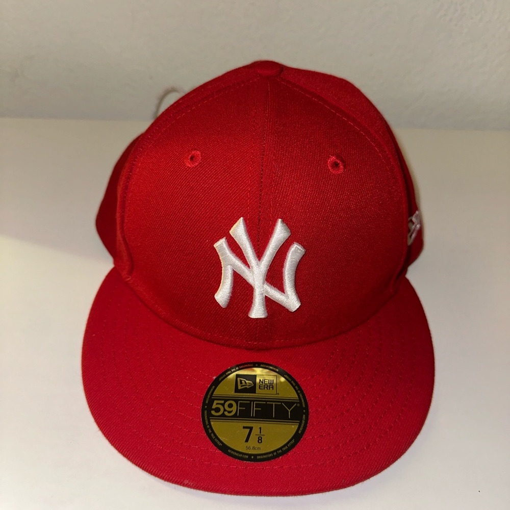 New Era Bold Red Fitted Cap